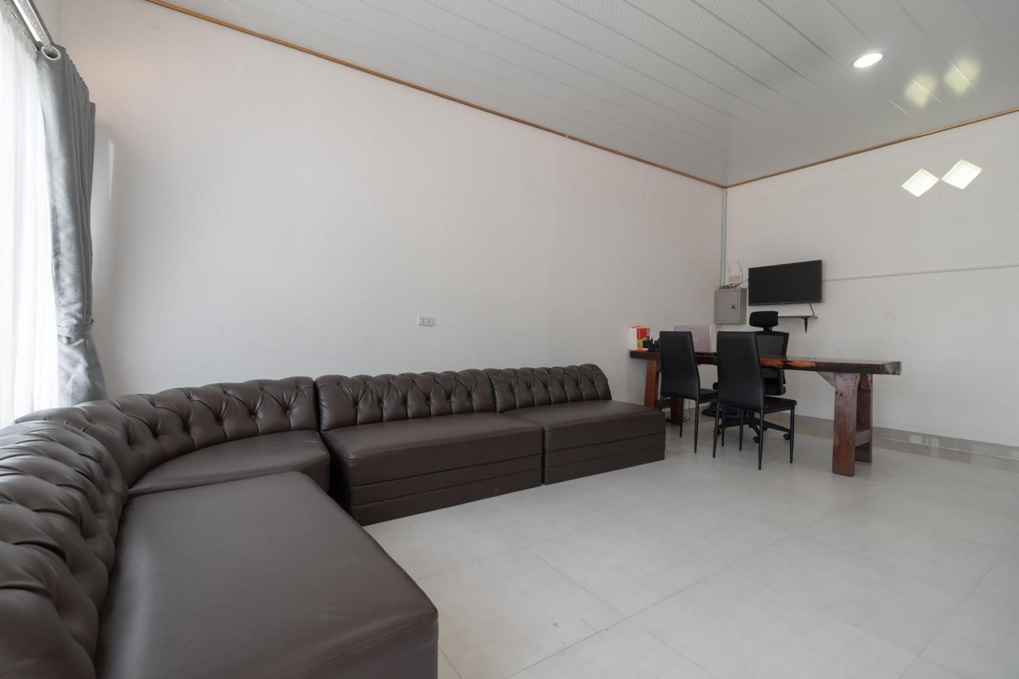 Reddoorz Syariah Near Jakabaring Sport City Palimbão Exterior foto